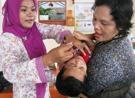 imunisasi polio.JPG